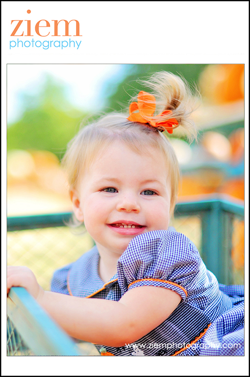 austin photographers | austin newborn photographer | family children | pumpkin patch photo tips